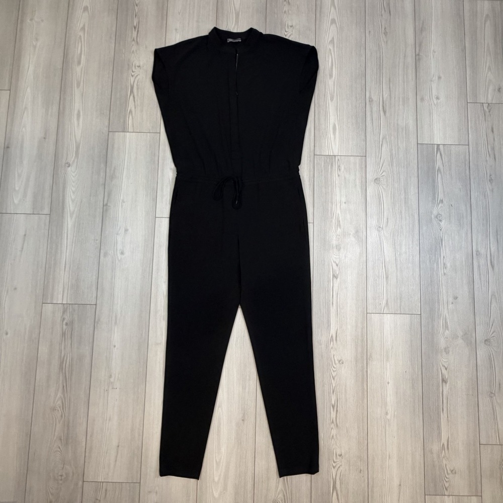 VINCE Women's Size‎ 10 black sleeveless jumpsuit pantsuit romper Pockets